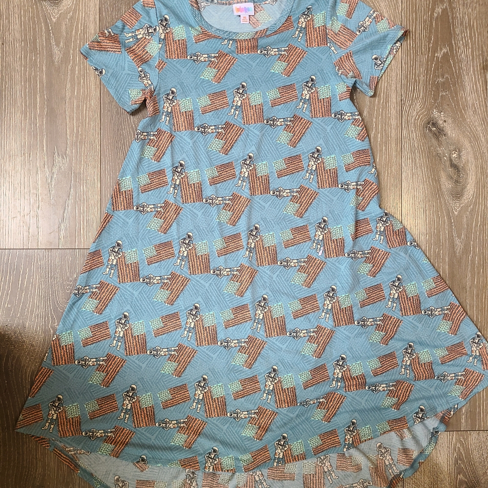 Astronaut American Flag Lularoe Carly Dress Fun Kitschy Space Patriotic Flowy